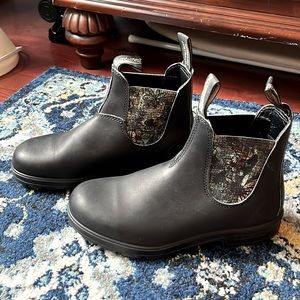 Blundstone black leather boots size US 8.5